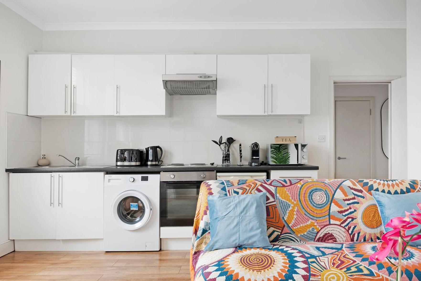 Family Friendly - Stylish Kentish Town Apartment ลอนดอน ภายนอก รูปภาพ