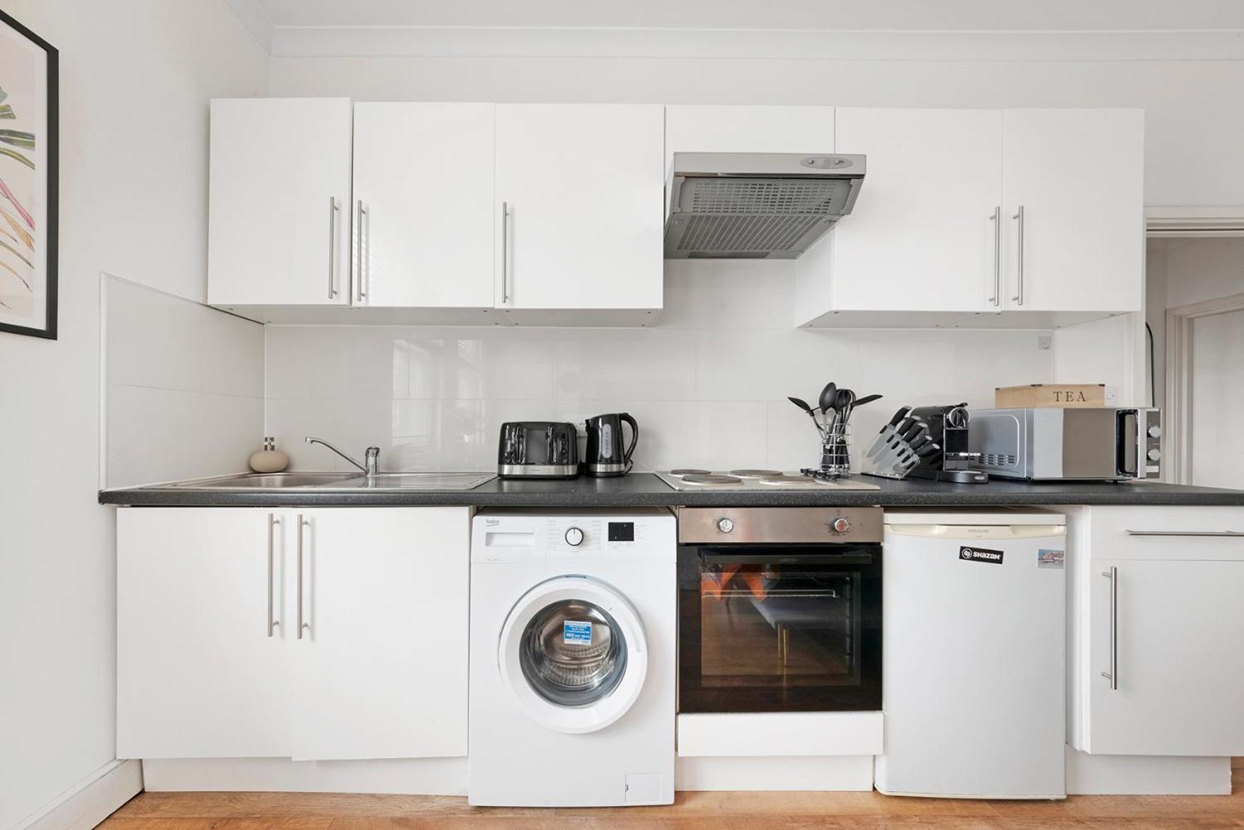 Family Friendly - Stylish Kentish Town Apartment ลอนดอน ภายนอก รูปภาพ